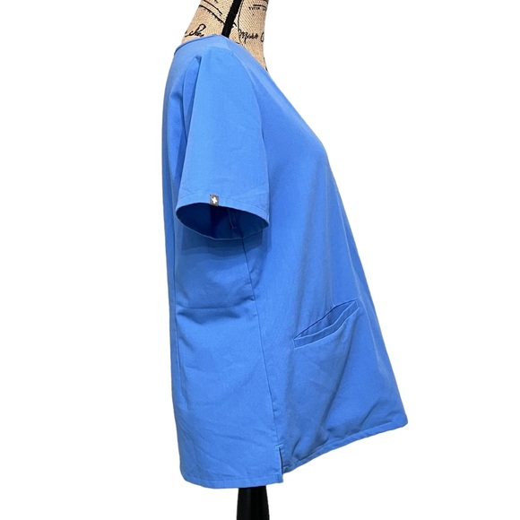 Figs Technical Collection blue scrub top Sz Med. - Picture 4 of 7